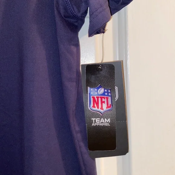 Men’s NFL New England Patriots Polo Shirt Mediun - Picture 3 of 3